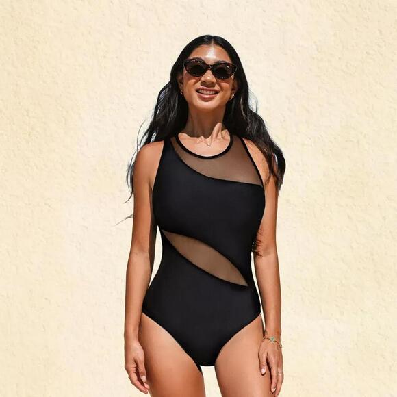 NWT Cupshe  Mesh Cutout Back Hook One-Piece Swimsuit - Size Medium - Picture 1 of 3